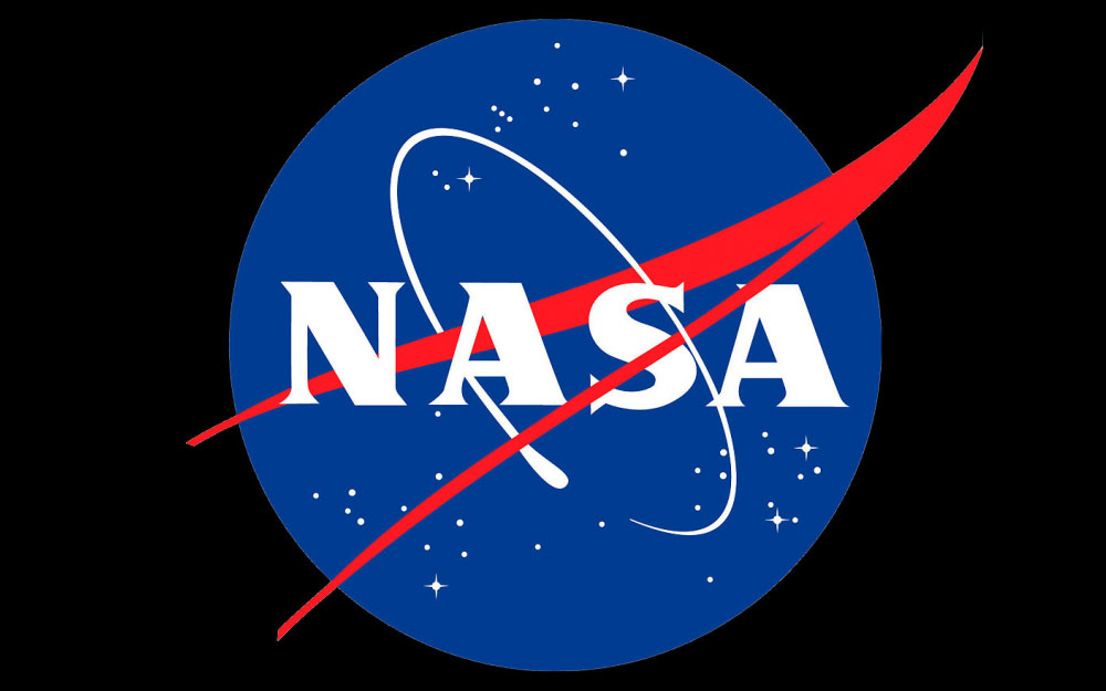Эскиз вышивки "NASA"